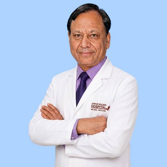 Dr B B Mittal